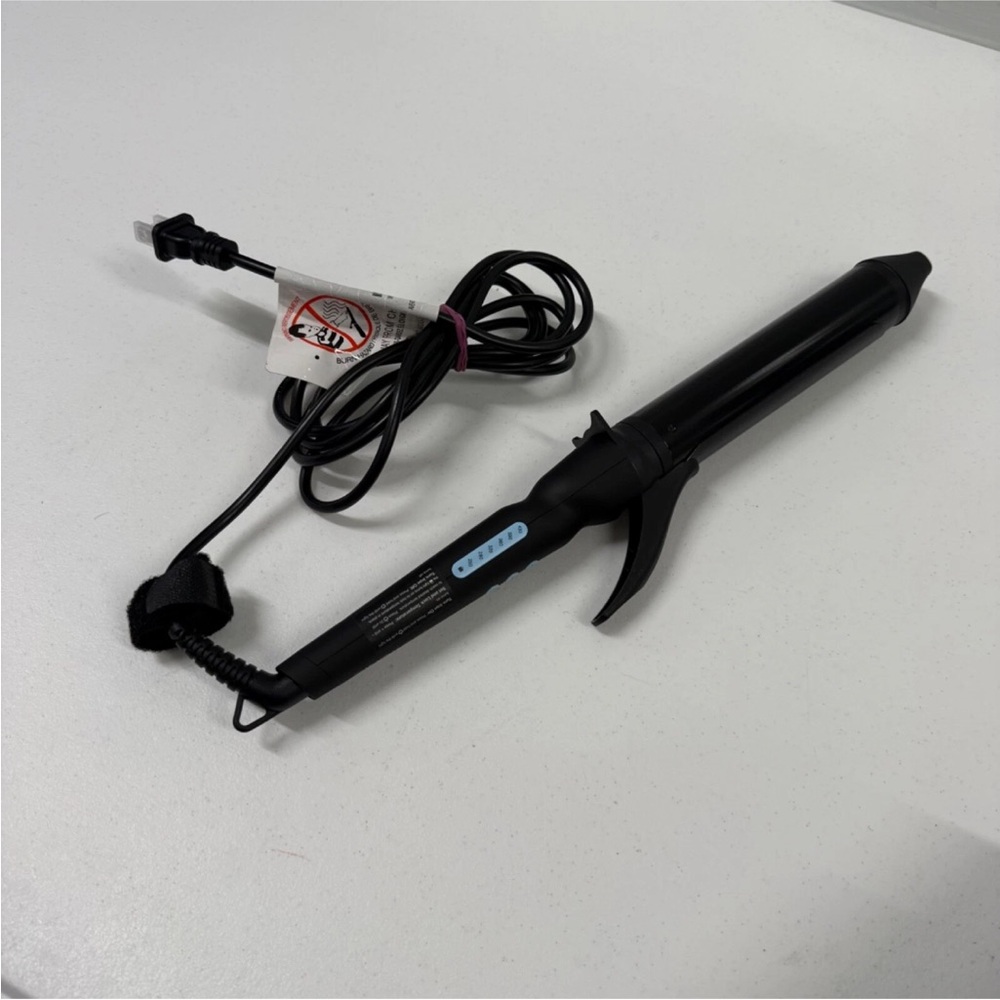 Bio Ionic Long Barrel Styler Curling Iron 1.5”
